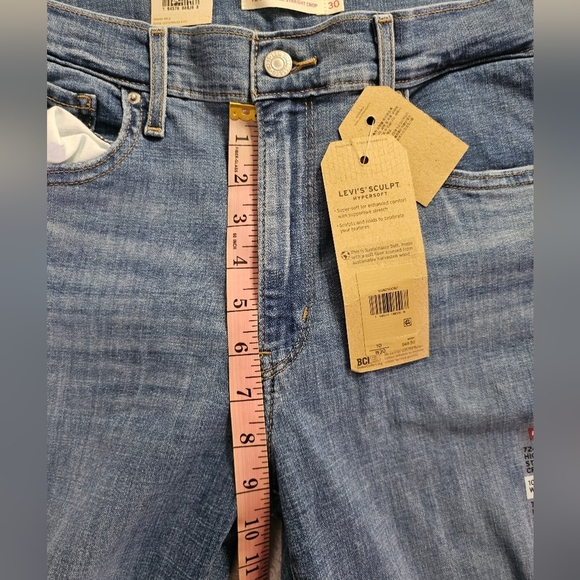 Levi 724 High Rise Straight Cropped Jeans NWT - Picture 14 of 14